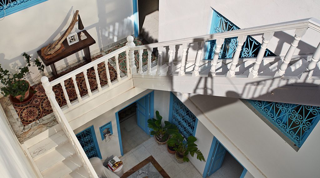 A Sidi Bou Saïd – La Maison cabriolet